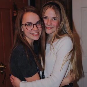 Meet your Posher, Reese